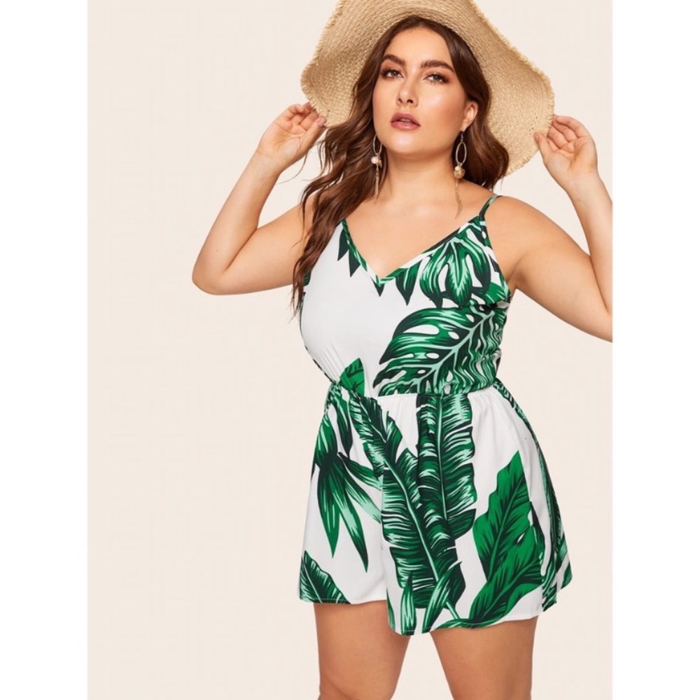 🆕PLUS SIZE tropical romper